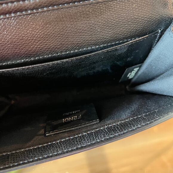 FENDI Kan I F Wallet On Chain - Picture 9 of 11